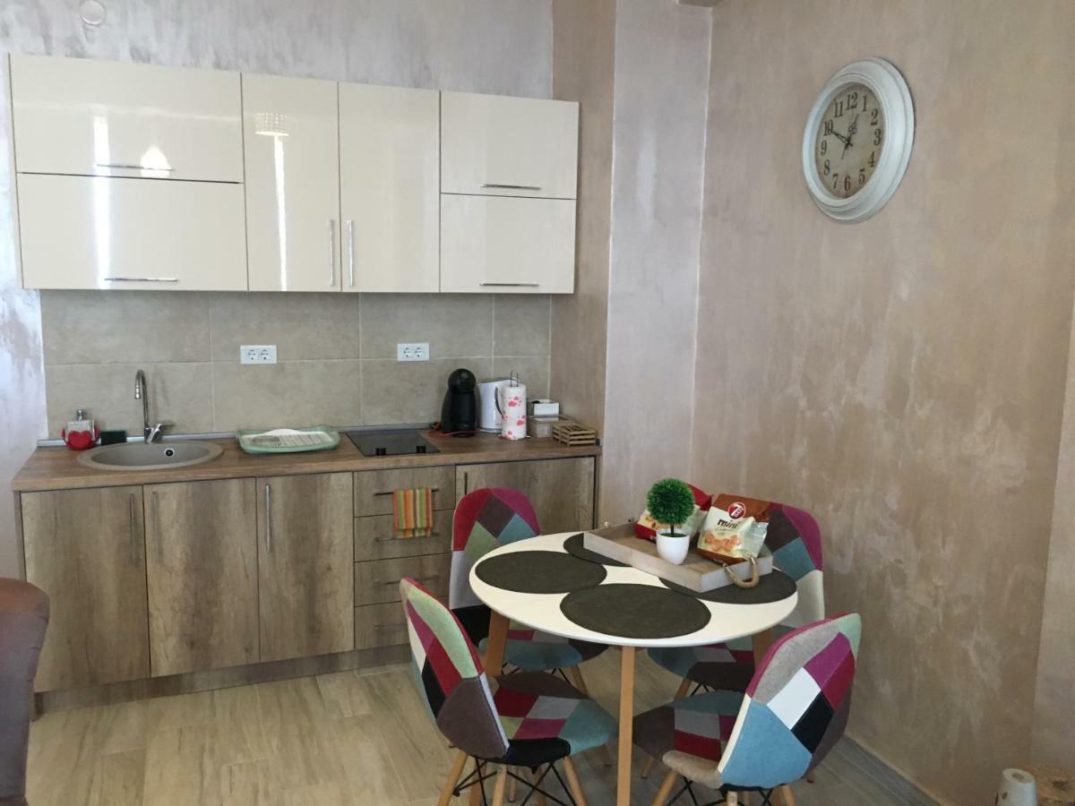 Amare&Mare Apartment Sutomore Buitenkant foto